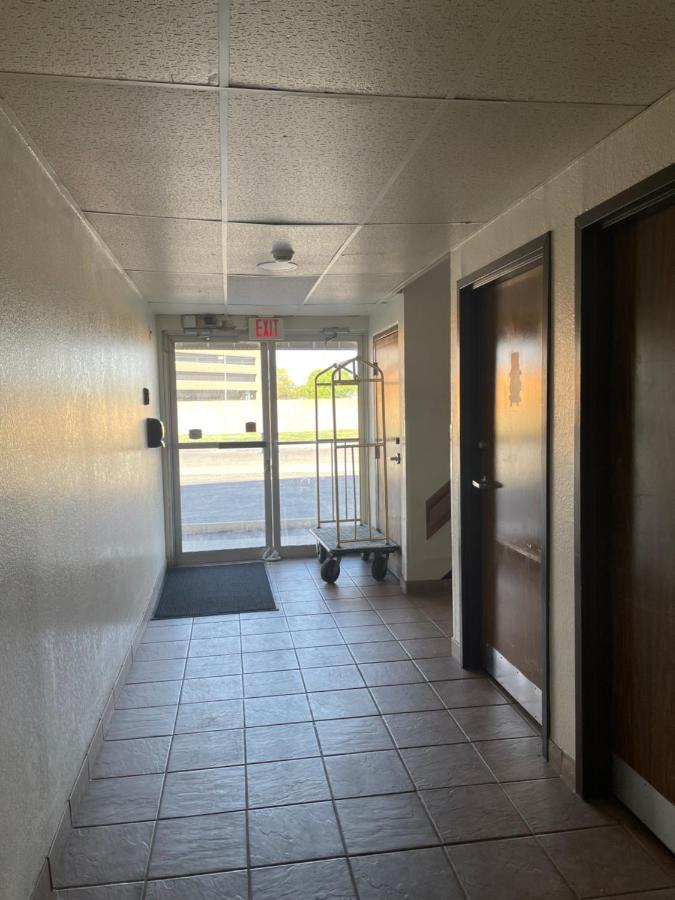 Super 8 By Wyndham Amarillo Central Tx Zewnętrze zdjęcie