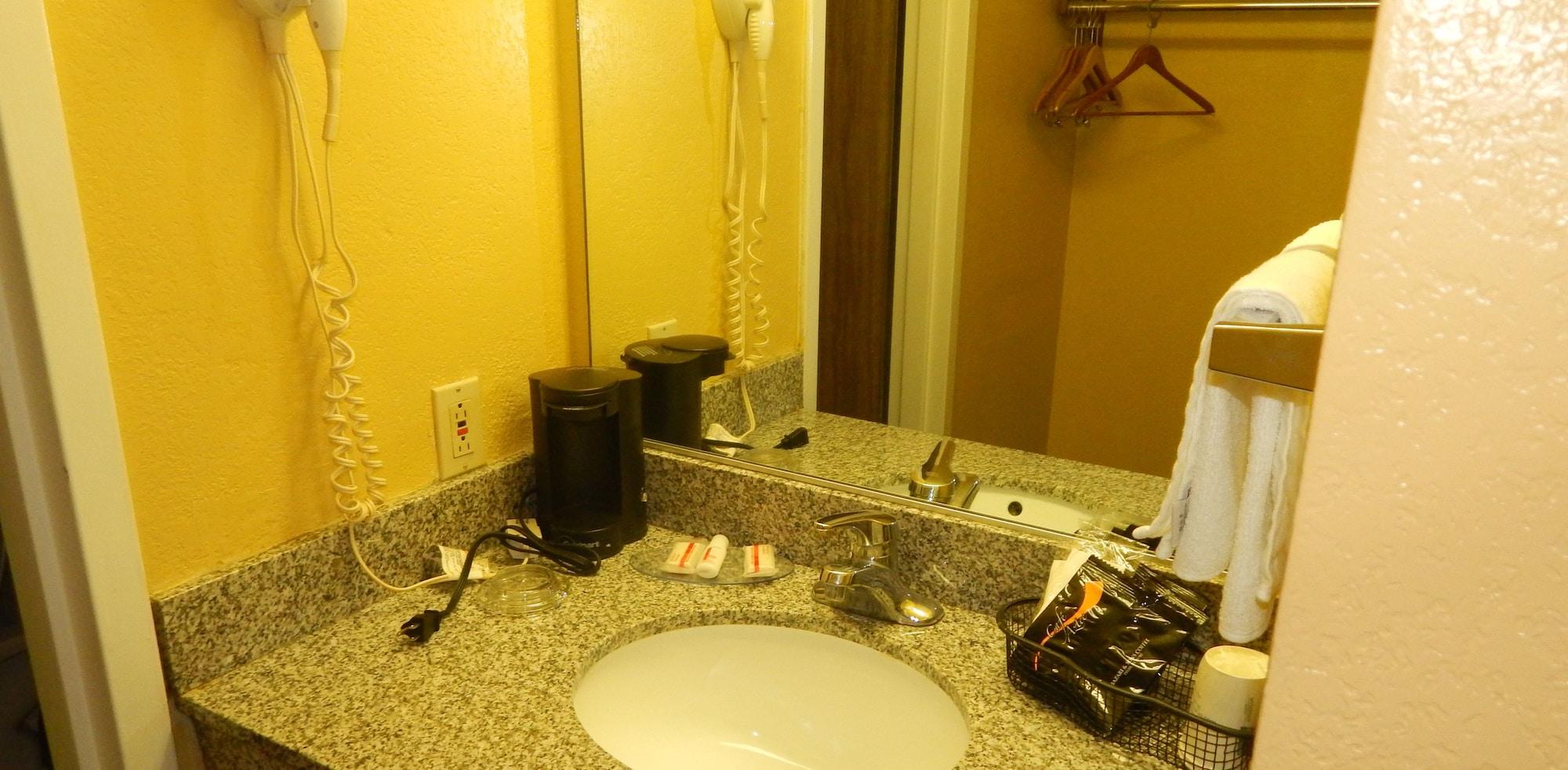Super 8 By Wyndham Amarillo Central Tx Zewnętrze zdjęcie