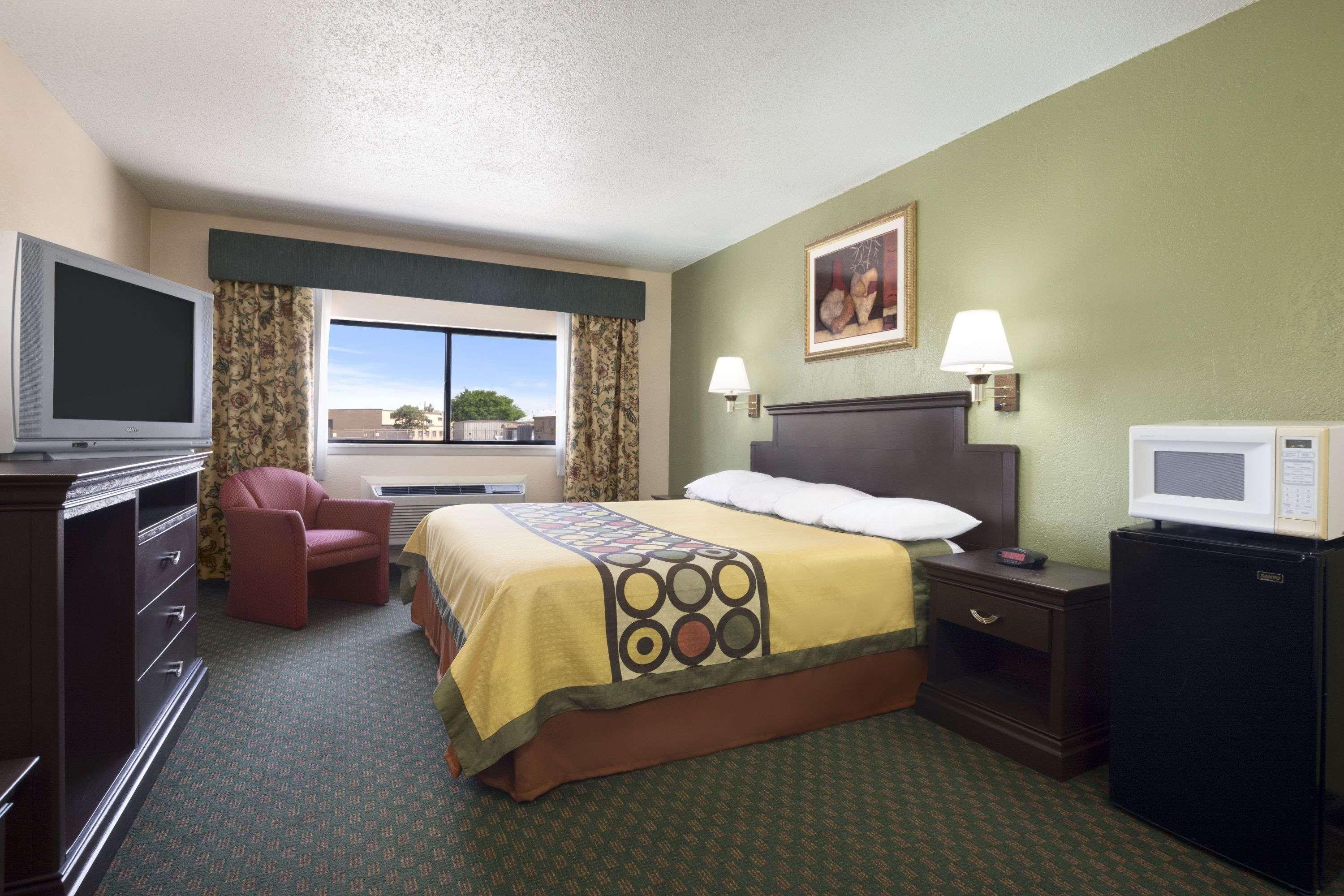 Super 8 By Wyndham Amarillo Central Tx Zewnętrze zdjęcie